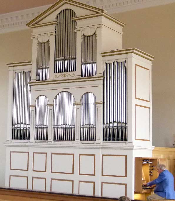 Overmann-Orgel von 1826 in der Kreuzkirche Unteröwisheim (Baden-Württemberg)
