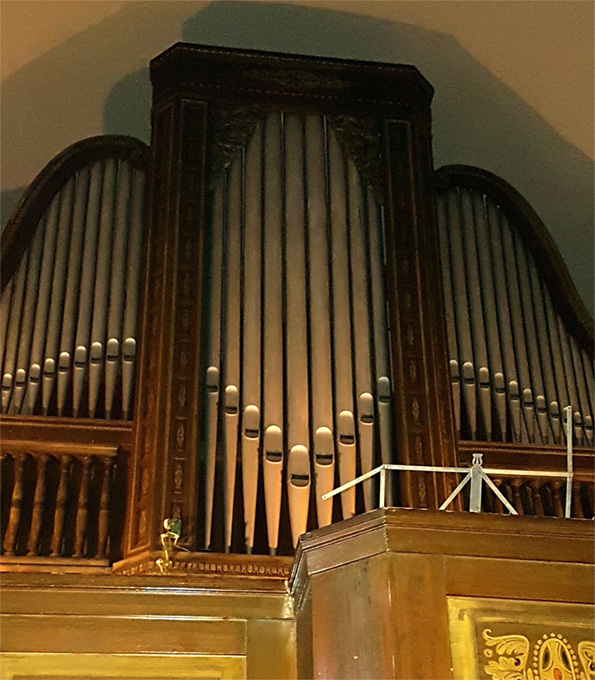 Dinse-Orgel (1911) in der Kirche zum Vaterhaus (Berlin)